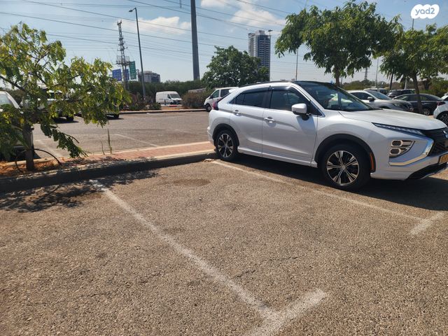 מודעת רכב מיצובישי אקליפס קרוס