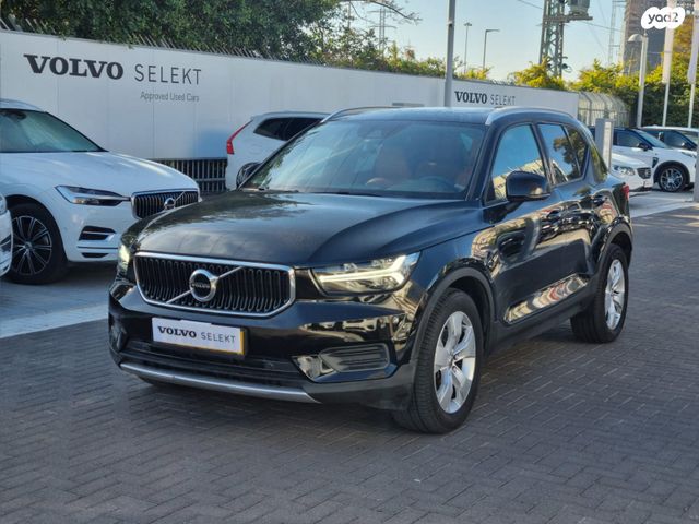 מודעת רכב וולוו XC40