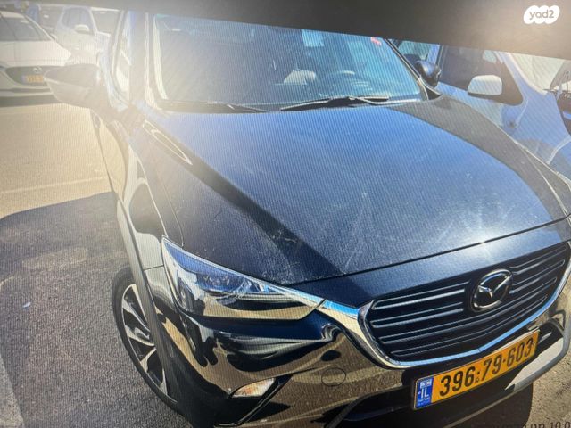 מודעת רכב מאזדה CX-3