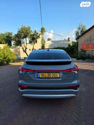 מודעת רכב אאודי Q4 e-tron