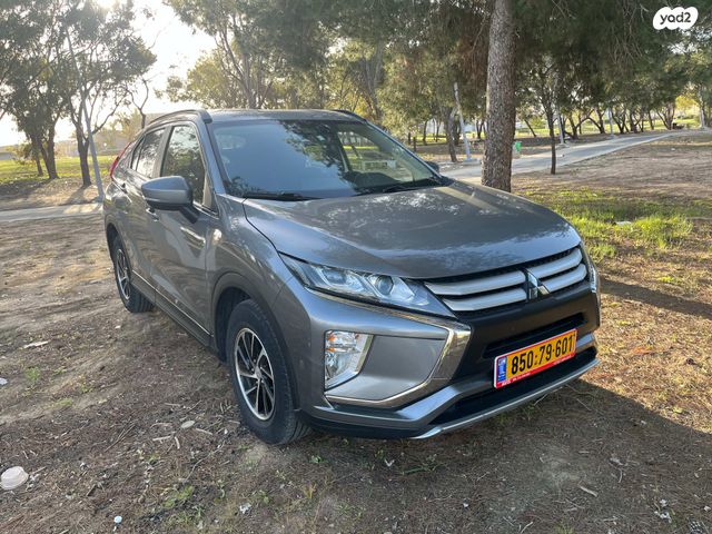 מודעת רכב מיצובישי אקליפס קרוס