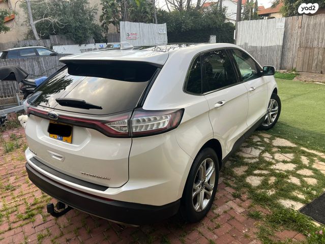 מודעת רכב פורד אדג'