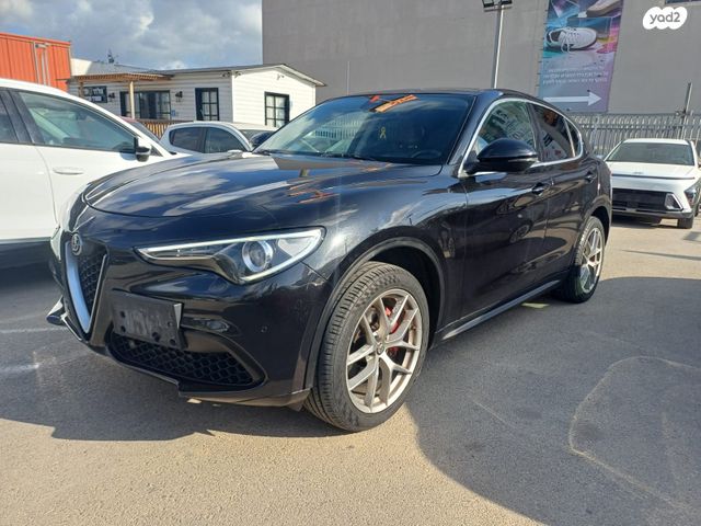 מודעת רכב אלפא רומיאו סטלביו