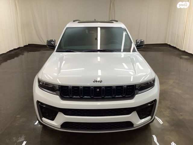 מודעת רכב ג'יפ גרנד צ'ירוקי