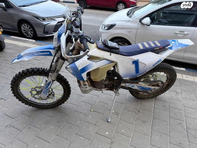 מודעת רכב הוסקוורנה TE300