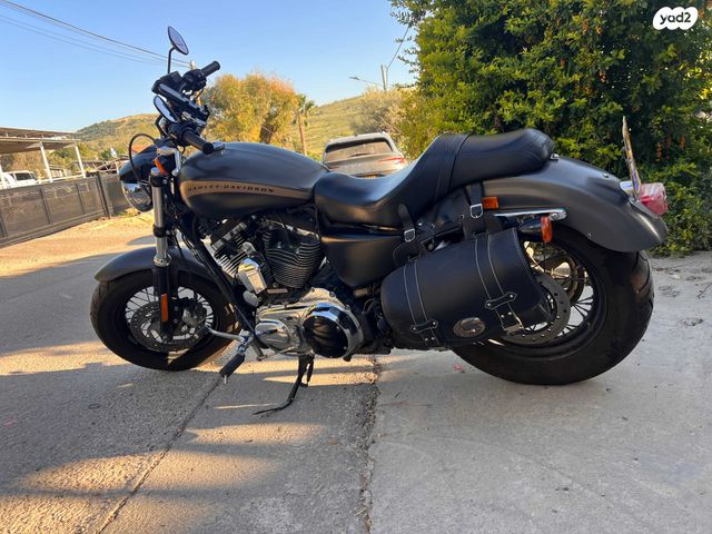 מודעת רכב הרלי דיווידסון ספורטסטר 1200C