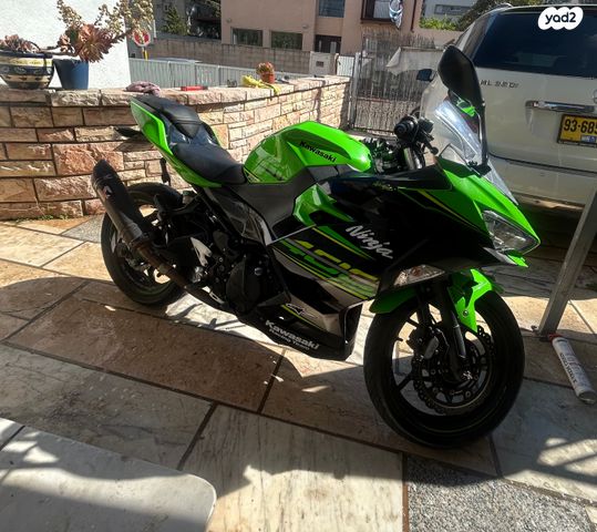 מודעת רכב קאוואסאקי נינג'ה 400