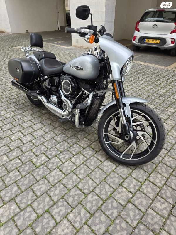 מודעת רכב הרלי דיווידסון ספורט גלייד 107