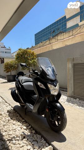 מודעת רכב סאן יאנג ג'וי-מקס Z-250