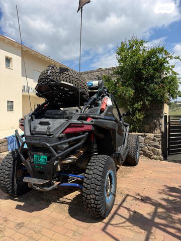 מודעת רכב פולריס