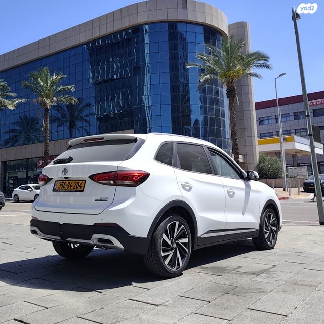 מודעת רכב אם ג'י ZS