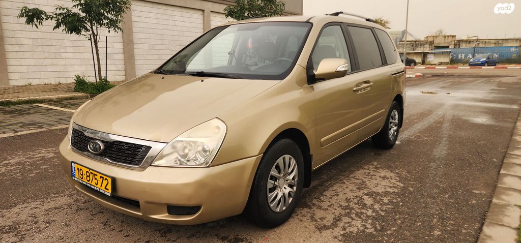 מודעת רכב קיה קרניבל