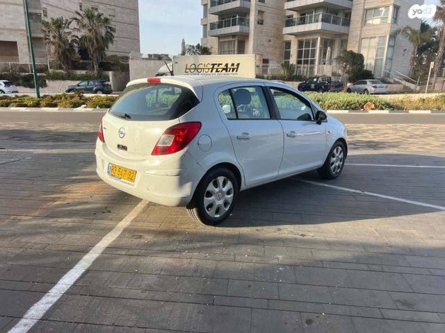 מודעת רכב אופל קורסה 1