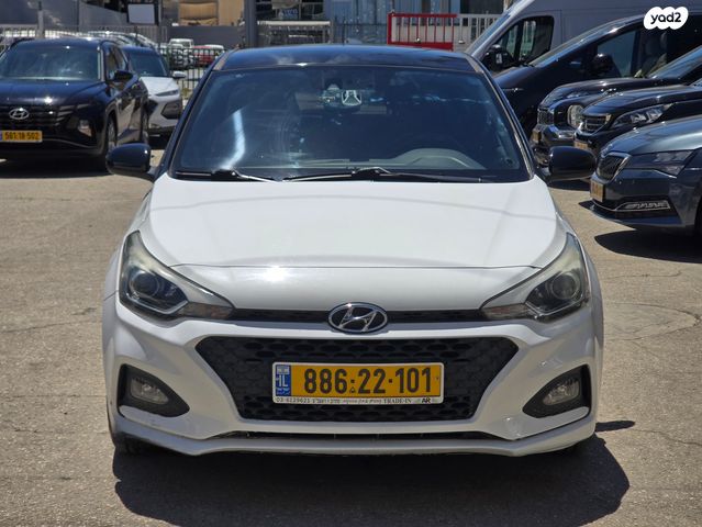 מודעת רכב יונדאי i20