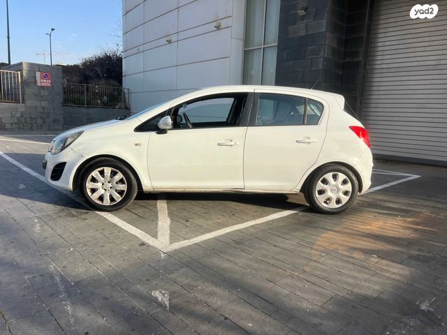 מודעת רכב אופל קורסה 2