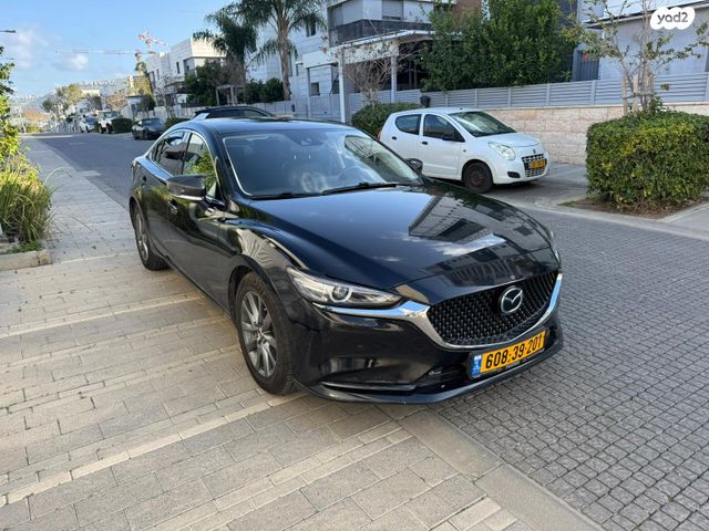 מודעת רכב מאזדה 6