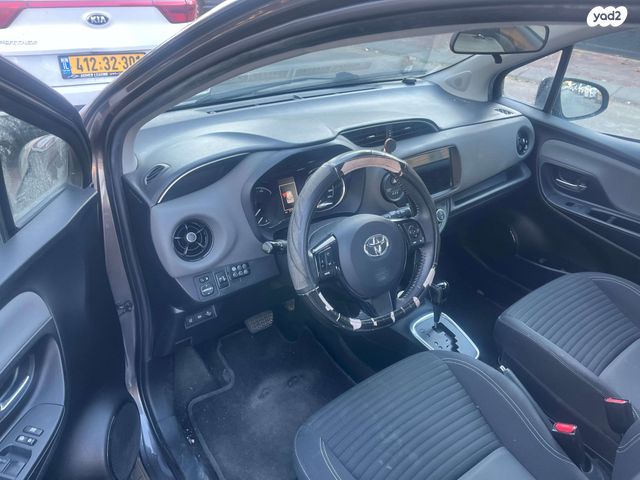 מודעת רכב טויוטה יאריס