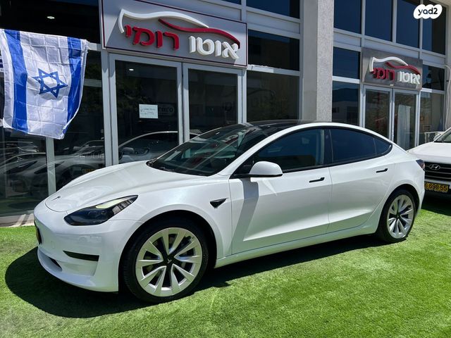 מודעת רכב טסלה מודל 3