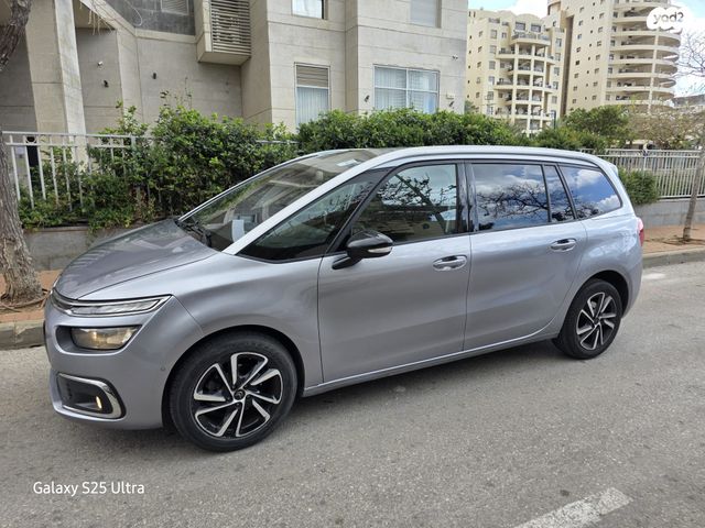 מודעת רכב סיטרואן C4 פיקאסו