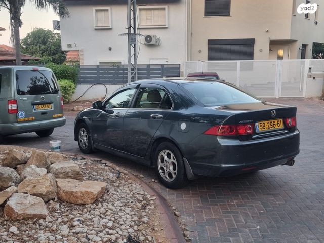 מודעת רכב הונדה אקורד