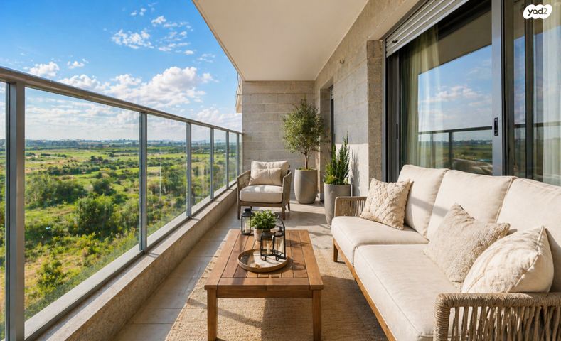 שדרות טום לנטוס 71