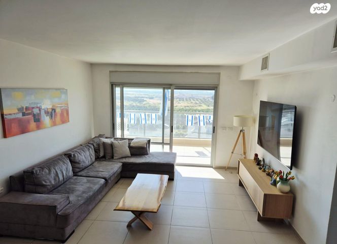 דרך הפארק 25