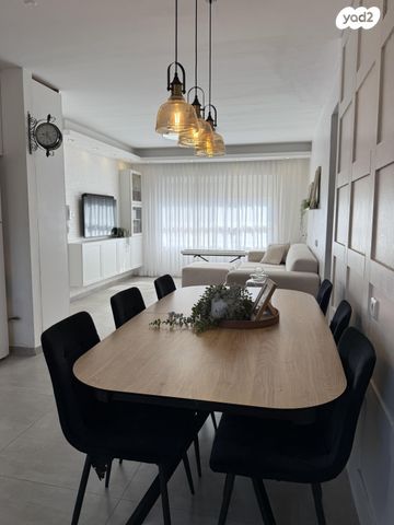 אהרון חג'ג' 34