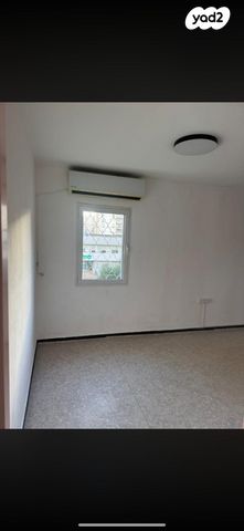 יצחק בן צבי 18