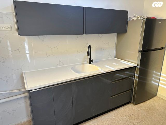 שדרות דוד רזיאל 32