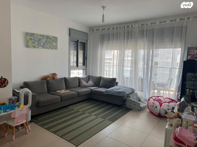 שדרות אפרים קציר 11