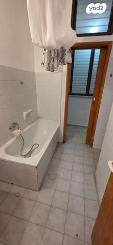 שדרות חיים וייצמן 60