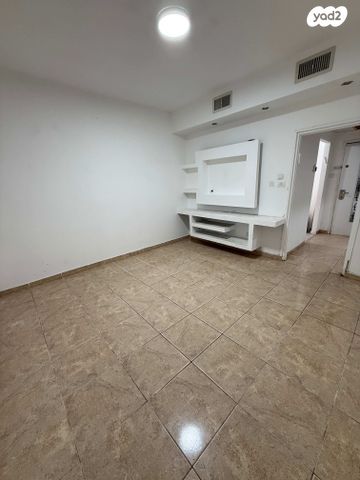 א.ד. גורדון 3