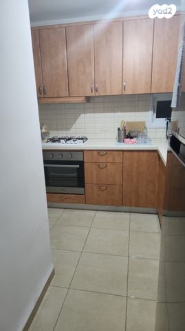 קדושי השואה 11