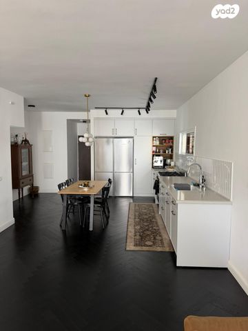 טשרניחובסקי 18