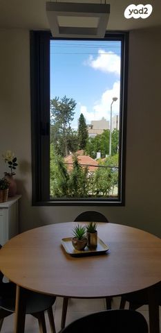 ארלוזורוב 27