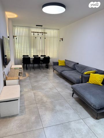 ארלוזורוב 43