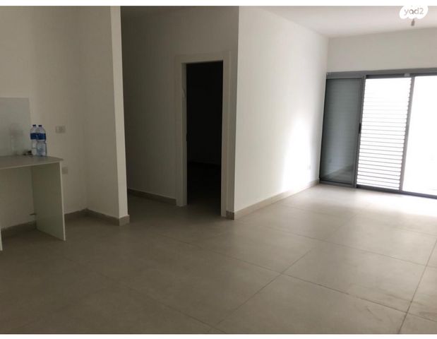 יטקובסקי אחים 40