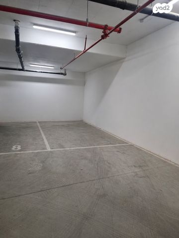 יצחק בן צבי 21