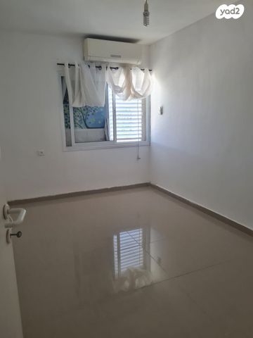 ח.מ. שפירא 26