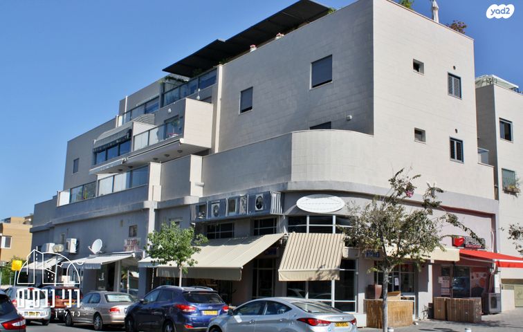 בנימין מטודלה 30