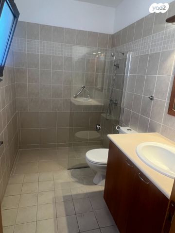 אברהם בויאר 