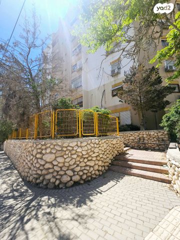 נווה זאב, נאות אילן