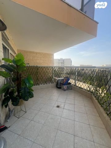 ישראל גלילי 21