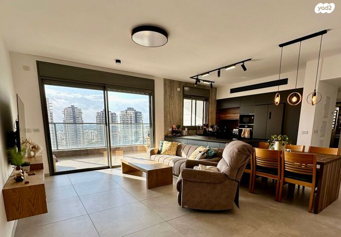 דירה, הפארק, חדרה