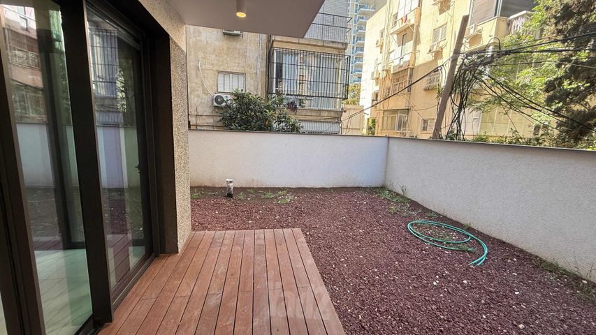 דירת גן למכירה בתל אביב יפו (תיווך) — 2