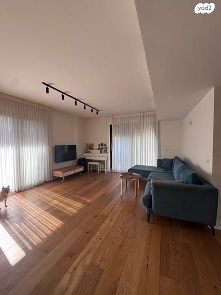 שיכון דן, נווה דן