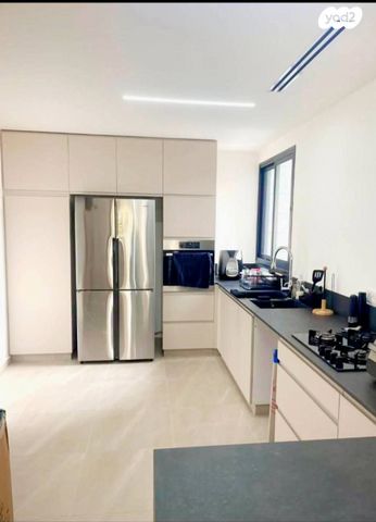 רועי קליין 10