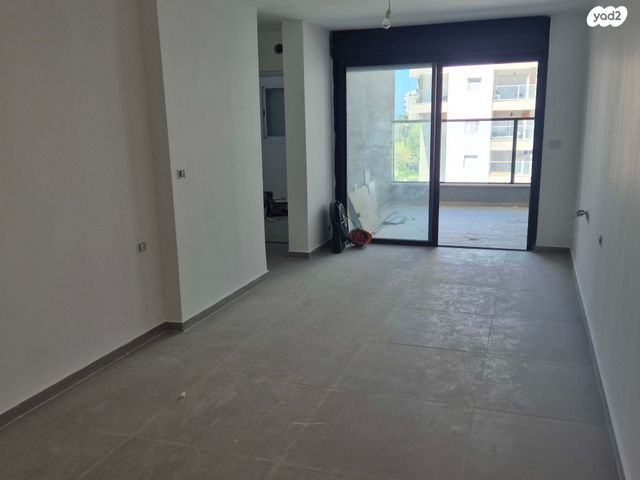 ד"ר נחום ניר 