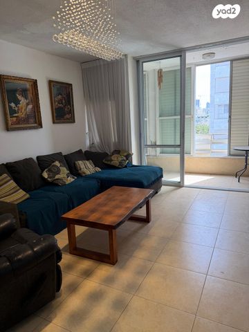 שדרות ירושלים 