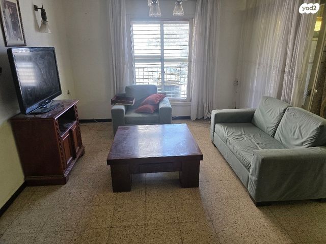 שדרות העצמאות 37